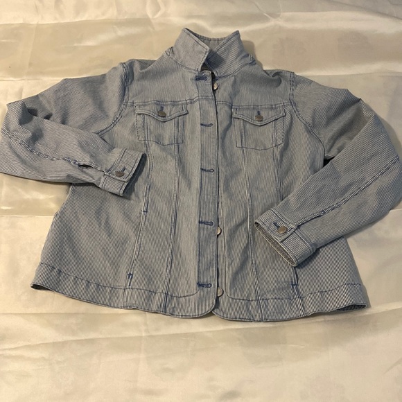 XL Stretch Denim Jacket. - Picture 1 of 10